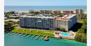 Image of Intracoastal w\/Private Balcony★ - Steps to Beach ☼