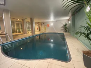 Image of Adelaide Royal Coach