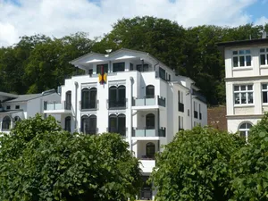 Image of Luxury apartment with 2 bedrooms, large balcony - only 200m to the sea