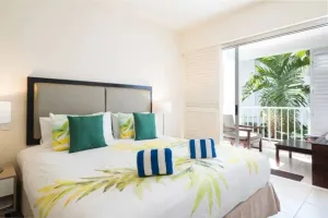 Image of Palm Cove Paradise - Couples spa beach getaway