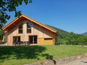 Image of Grand Chalet 4* with SPA, in a peaceful setting overlooking Kaysersberg castle