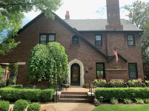 Image of Quaint 4-bedroom home located in Wichita’s adorable College Hill