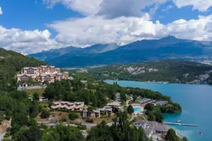 Image of 3-Room-Apartment with lake view in Residence L'Ecrin du Lac, Chorges