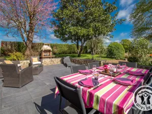 Image of Gîte charmant avec jardin, proche activités nautiques - FR-1-622-75