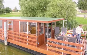 Image of Cozy Ship In Neustrelitz With Wifi