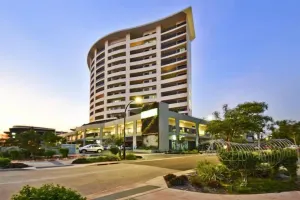 Image of Nomikis'On The Avenue