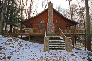 Image of Leaning Tree - Cozy Log Cabin in the Hocking Hills