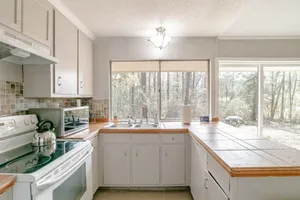 Image of Parkhill Place- Mins from University of South AL