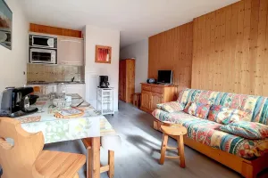 Image of 2nd floor, view ski slopes, balcony, tv, 24m², Les Menuires