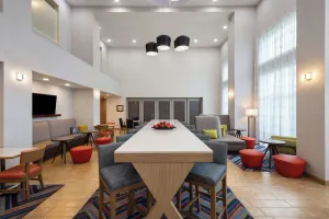 Image of Hampton Inn & Suites Harrisburg