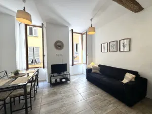 Image of ApartHotel Riviera - Barillerie 12 - Vieille Ville 1mn plage - Appartement 2 pieces AC
