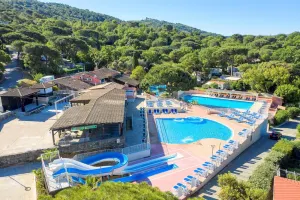 Image of SAINT-TROPEZ apartment - Bungalow in vacation park with pool - CÔTE D'AZUR