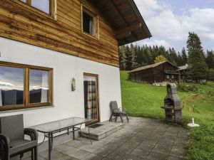 Image of Cosy apartment in villa for 12 people with WIFI, TV, terrace and parking