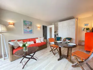 Image of Appartement 2 pièces avec terrasse, garage, et ascenseur, jusqu'à 4 couchages - La Baule Centre - FR-1-245-124
