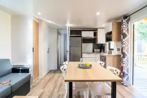 Image of Camping Sandaya l'Etoile d'Argens ***** - 3 Room Cottage 4 People Air Conditioned + TV ****