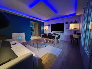 Image of Appartement Design, 3 Chambres Proche Lyon