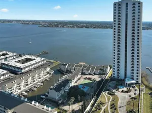 Image of Lovely 2 Bedroom condo with marina view and pool