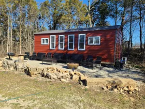 Image of Cabin 1 at the Pallet Factory