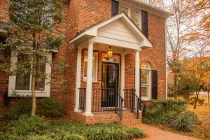 Image of Walkable 2 BR in Mordecai | Close to Everything