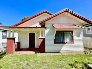 Image of Jasmine Cottage - Delightful Mountains Cottage Walking Distance to Katoomba Village