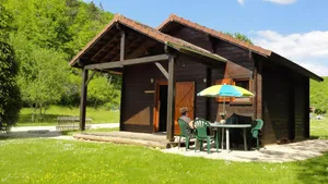 Image of Cottage wooden chalet near Vézelay in the countryside