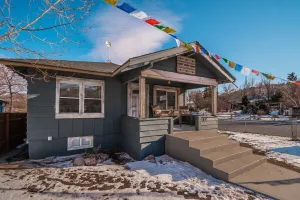 Image of Artful Cake House Retreat | Trails & Park Nearby