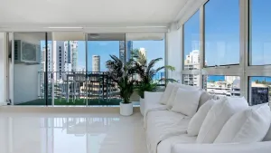 Image of Large Waterfront Apartment in Surfers Paradise - CoastHM