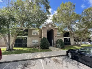 Image of Park Ave Condo close to OWA and Alabama Beaches