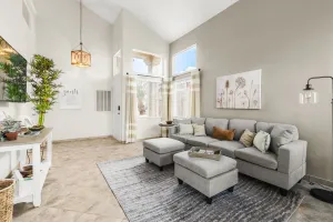 Image of Newly decorated 4-bedroom home with pool