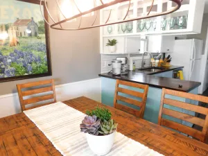 Image of Close to everything in LBK, 3 Bedroom + Den, 2 Full Bath, Garage, Backyard