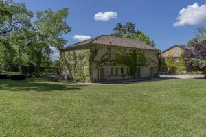 Image of Cottage ROSE 6 pers dans parc d'un château gascon