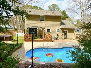 Image of Cant Miss! Stunning Home w\/ private Pool, Hot Tub and Firepit! (Pet Friendly)