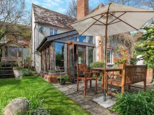 Image of 2 bedroom accommodation in Burpham, near Arundel