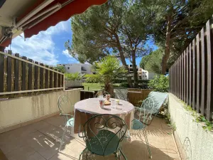 Image of Sol-y-Days Los Amigos, Studio 4 couchages en rez-de-jardin, avec grande terrasse et parking, à 250m de la plage