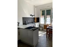 Image of Self-contained apartment in the heart of town.