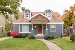 Image of Elegant Large Home with Modern Amenities for 8 in N. Royal Oak near Birmingham!