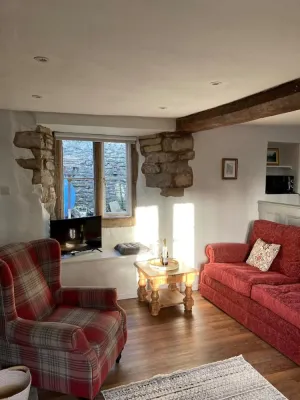Image of Beautiful listed cottage