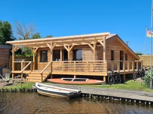 Image of Beautiful house with a view of the lake (top fishing area).
