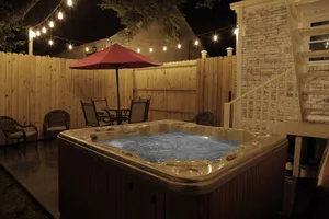 Image of HOT TUB! GAME ROOM! BIG 8-Beds 4BR 4BA GRILL EASY 10 mins TO dwntown QUIET AREA!
