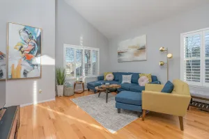 Image of Super Cute Top Location, Fast WiFi