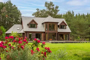 Image of Baddengorm Lodge -  a lodge that sleeps 10 guests  in 5 bedrooms