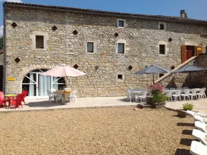 Image of Les cigales rental gite églantier in Ardèche near vallon pont d'arc