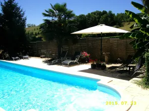 Image of Country Cottage + Fabulous Views. PRIVATE Exclusive Pool.  WIFI.  Pets Welcome!