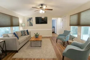 Image of Falls Lake Convenience, Private!