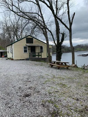 Image of Two Bedroom Waterfront Cabin on Herrington Lake