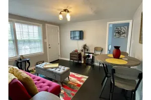 Image of Stylish 1 bedroom unit close to downtown & BOK