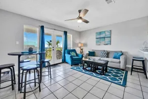 Image of Caribleu Getaway Beach View Hot tub & Pool