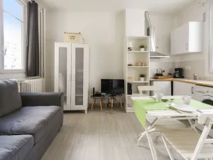 Image of Studio Essentiel - Welkeys