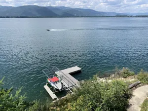Image of Peaceful newly renovated 1 bdrm cottage near owner occupied deep water lake home