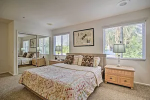 Image of Upstairs suite, overlooking the pool